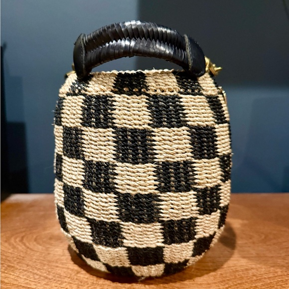 Clare V. Pot de Miel - Picture 4 of 8